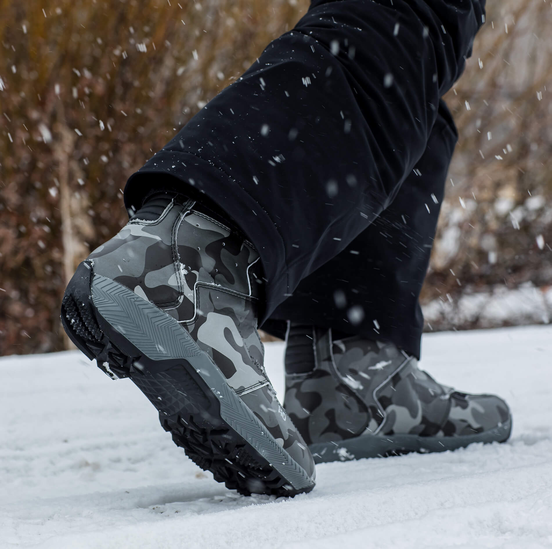 basalt black green camo