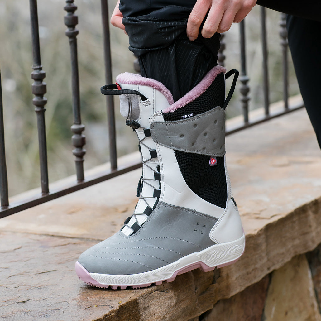 light grey white pink